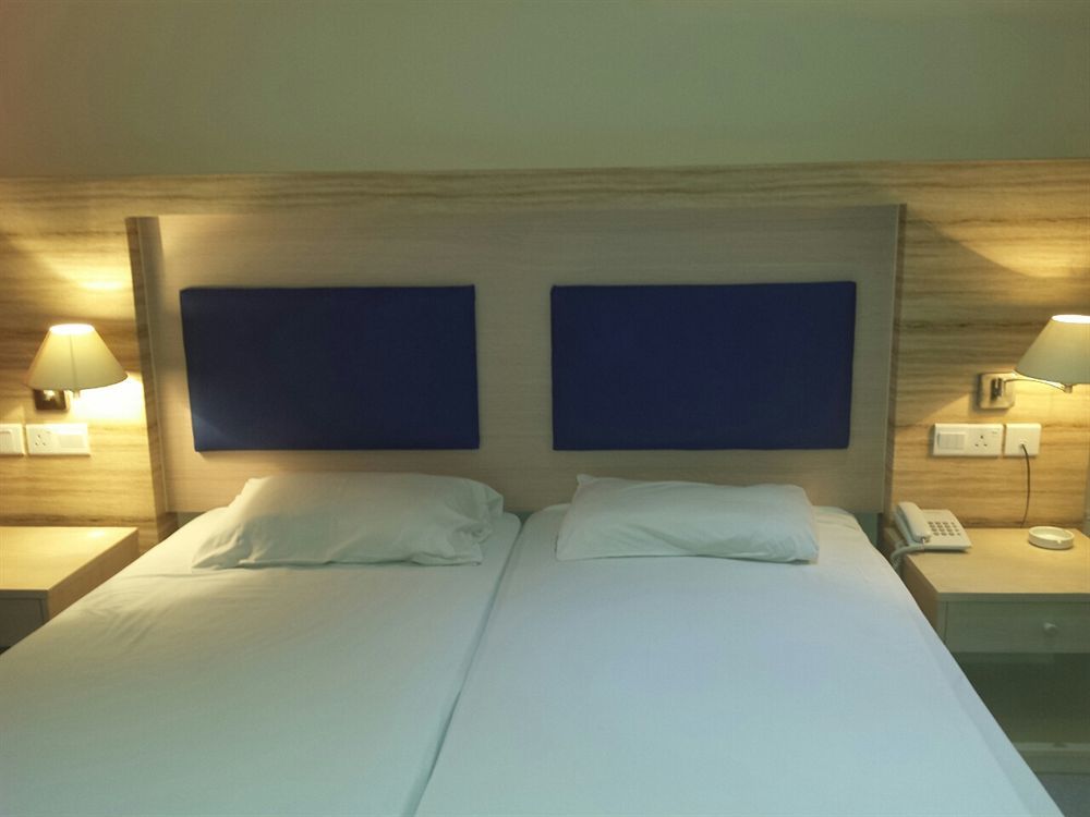 לרנקה Mariandy Hotel מראה חיצוני תמונה